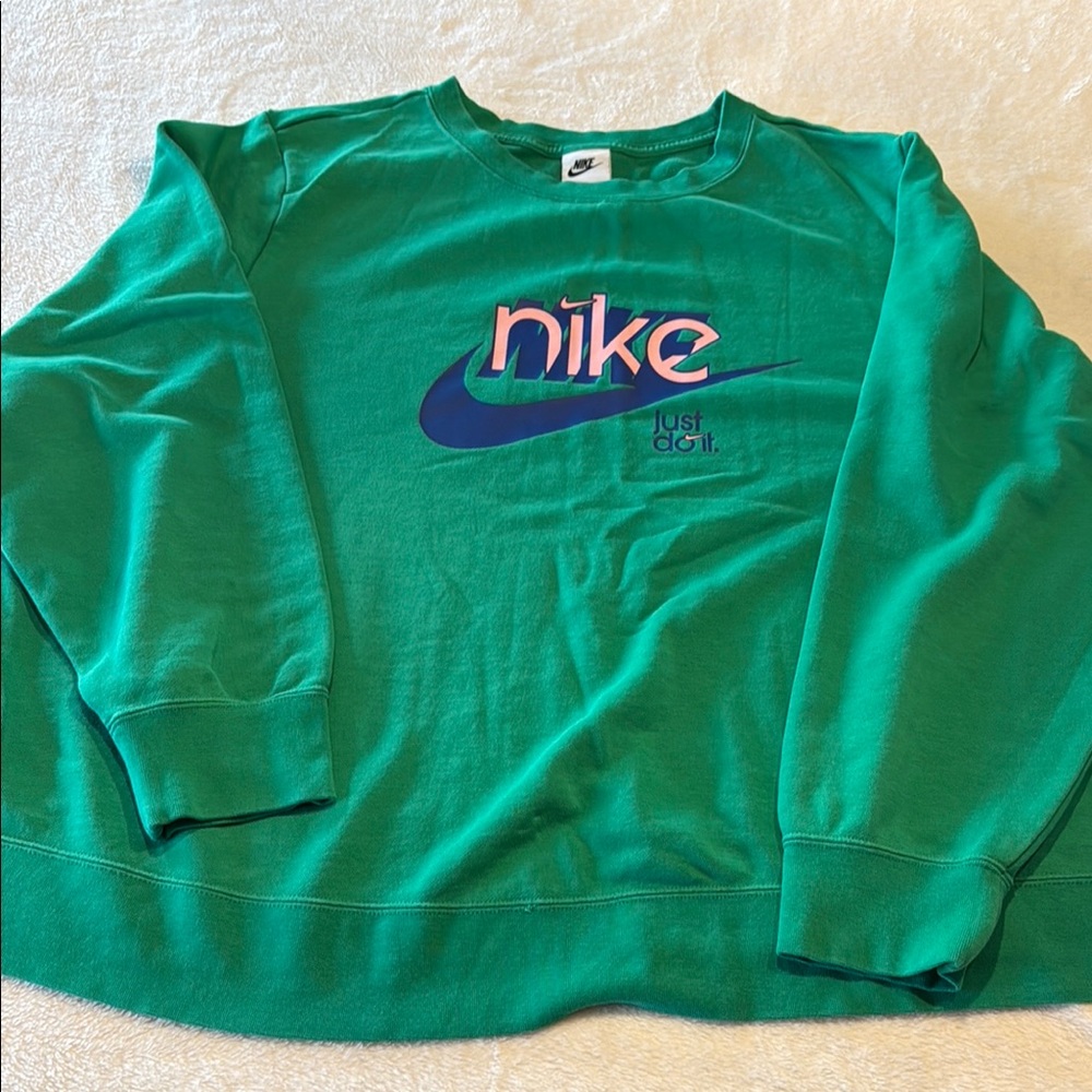 Women’s Nike Emerald Crewneck Sweatshirt - 3X